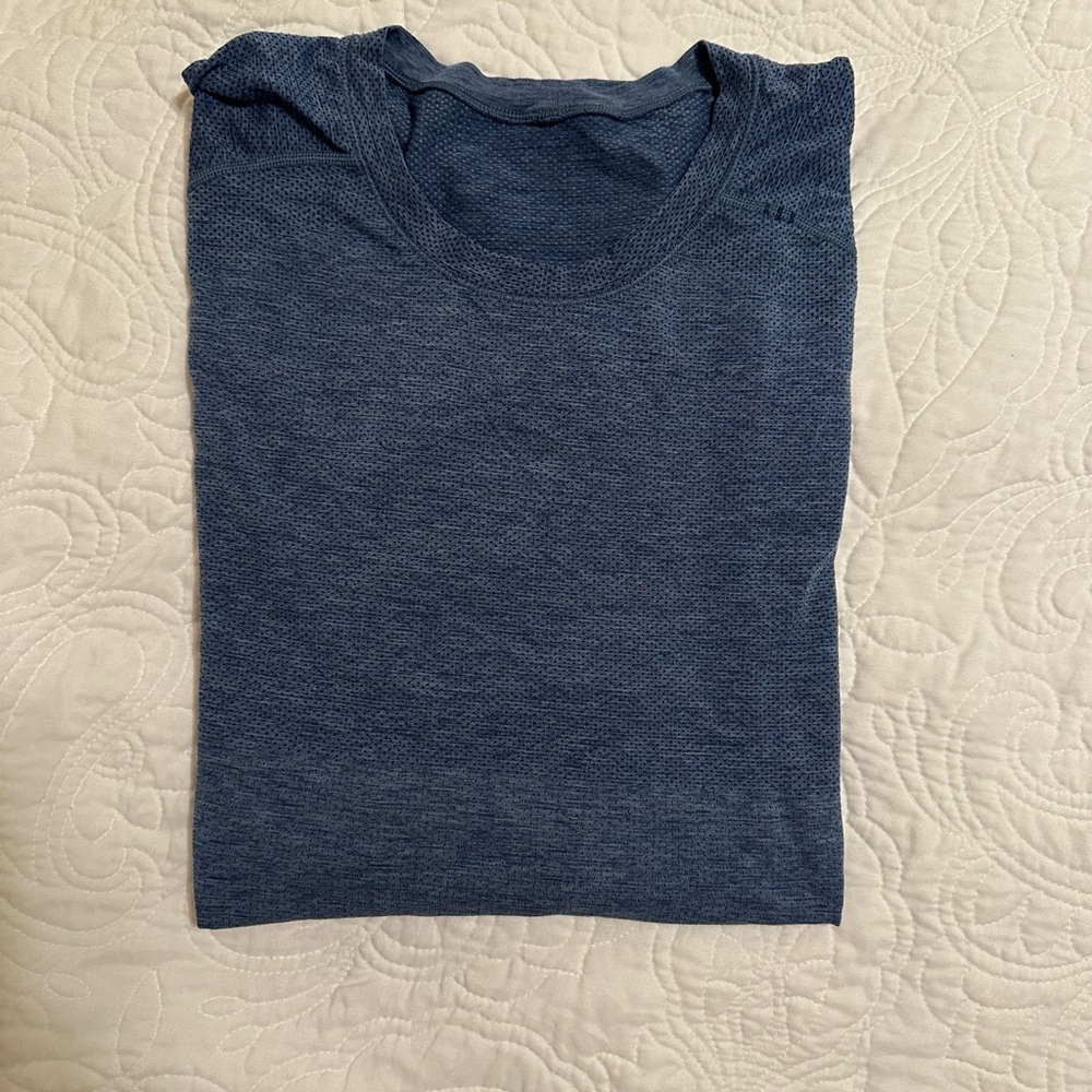 LuLulemon Blue Athletic T-Shirt